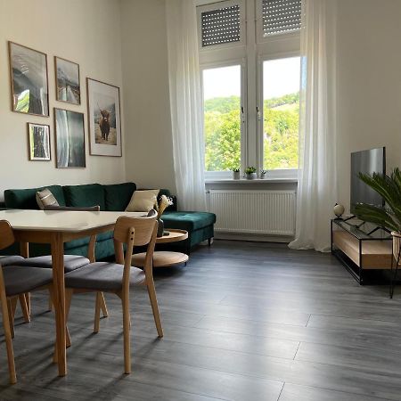 Direkter Moselblick I Altbau I 4 Personen I Terrasse Lejlighed Sankt Aldegund Eksteriør billede